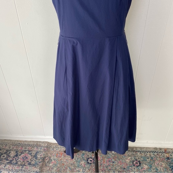 LL Bean Sz 6 Navy Blue Cotton Poplin Midi Sleeveless Pleated Dress Pockets - Picture 4 of 16